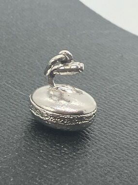 Vtg 925 Sterling Silver Curling Stone Curler Theme Charm